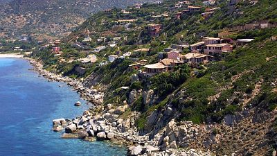 Nel mirino Gdf gruppo societario svizzero-tedesco, 5 indagati Nel mirino Gdf gruppo societario svizzero-tedesco, 5 indagati