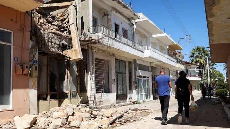 زلزال قوي يضرب جزيرة كريت مسببا أضرارا بسيطة دون ضحايا