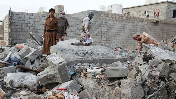 وزير التخطيط: 90 مليار دولار خسائر مباشرة للاقتصاد اليمني في سبع سنوات من الحرب
