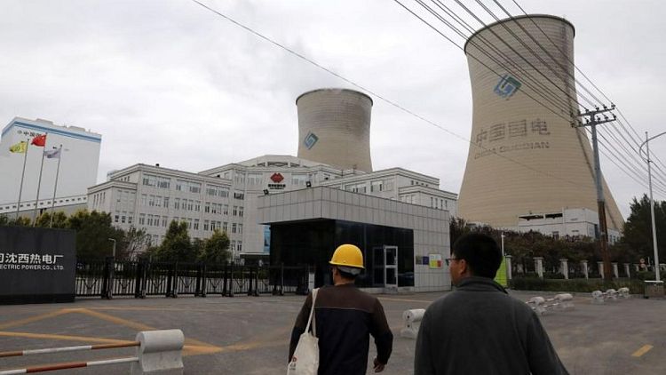 China dice que garantizará suministros energéticos mientras cumple objetivos climáticos
