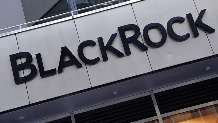 BlackRock supera estimaciones de beneficios a septiembre por mayores cobros en operaciones de activos