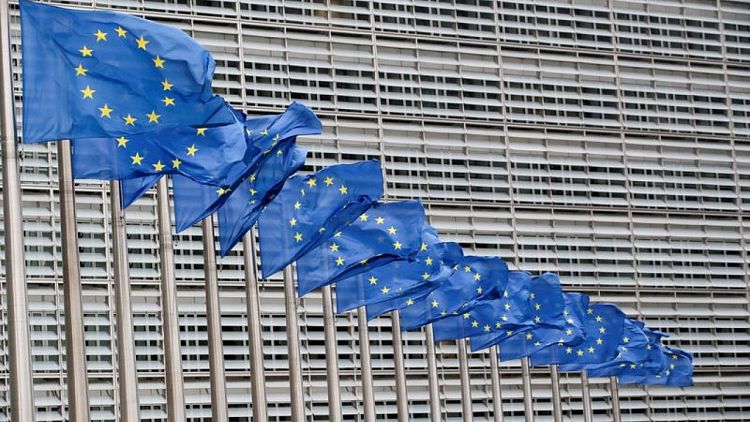 الاتحاد الأوروبي يبحث مدي أحقية بولندا والمجر في الحصول على أموال
