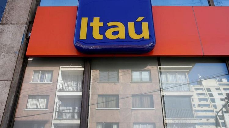 Brazil's Itau lures 10 million clients to its digital bank