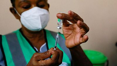 Los casos del virus en todo el mundo superan los 239,25 millones y las muertes alcanzan las 5.079.563