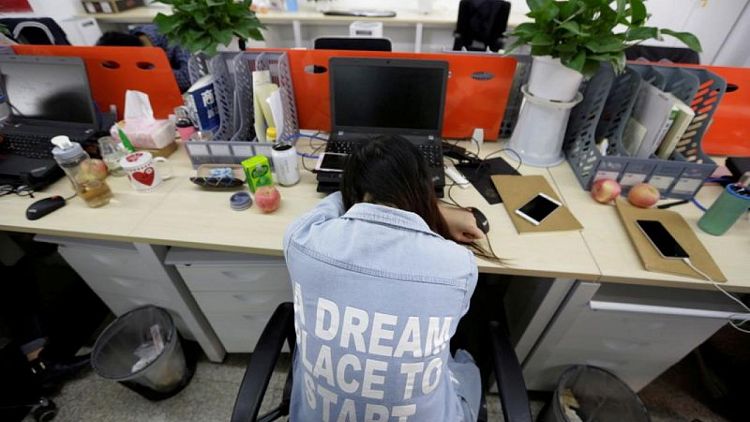 Chinese tech workers disclose working hours in criticism of '996'