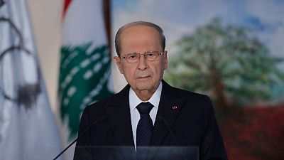 الرئيس اللبناني يتعهد بمحاسبة المسؤولين عن العنف في بيروت الرئيس اللبناني يتعهد بمحاسبة المسؤولين عن العنف في بيروت