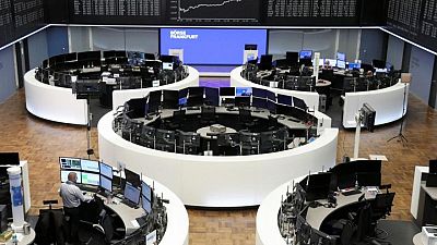الأسهم الأوروبية على أعتاب تسجيل أفضل أسبوع في سبعة أشهر