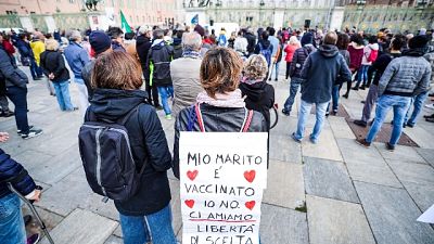 'Manifestano contro fascismo ma ne subiamo uno più importante' 'Manifestano contro fascismo ma ne subiamo uno più importante'