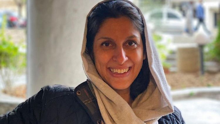 محام: محكمة إيرانية تؤيد عقوبة السجن لموظفة إغاثة بريطانية إيرانية