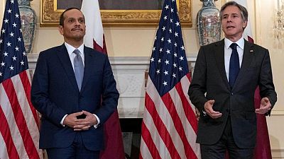 وزير الخارجية الأمريكي يناقش أفغانستان مع وزير الخارجية القطري