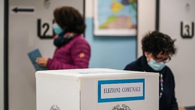 Calo di circa 9 punti percentuali rispetto al primo turno Calo di circa 9 punti percentuali rispetto al primo turno