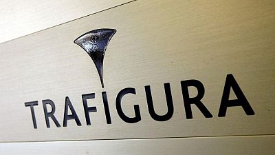 Trafigura dice que ordenó junto a otros operadores retiradas de cobre de la LME