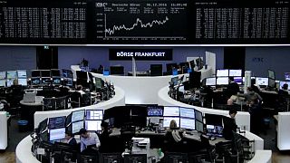 أسهم أوروبا تتراجع متأثرة بأزمة إيفرجراند ونتائج متفاوتة للشركات أسهم أوروبا تتراجع متأثرة بأزمة إيفرجراند ونتائج متفاوتة للشركات