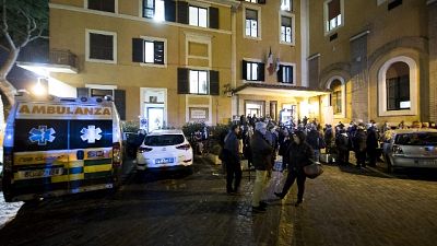 Obiettivo "risolvere la crisi economico-gestionale" Obiettivo "risolvere la crisi economico-gestionale"