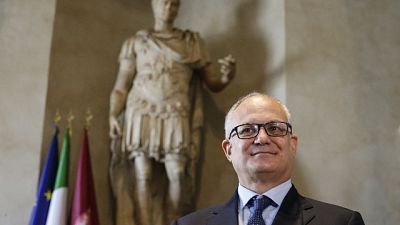 Riunione Gualtieri con presidenti municipi Riunione Gualtieri con presidenti municipi