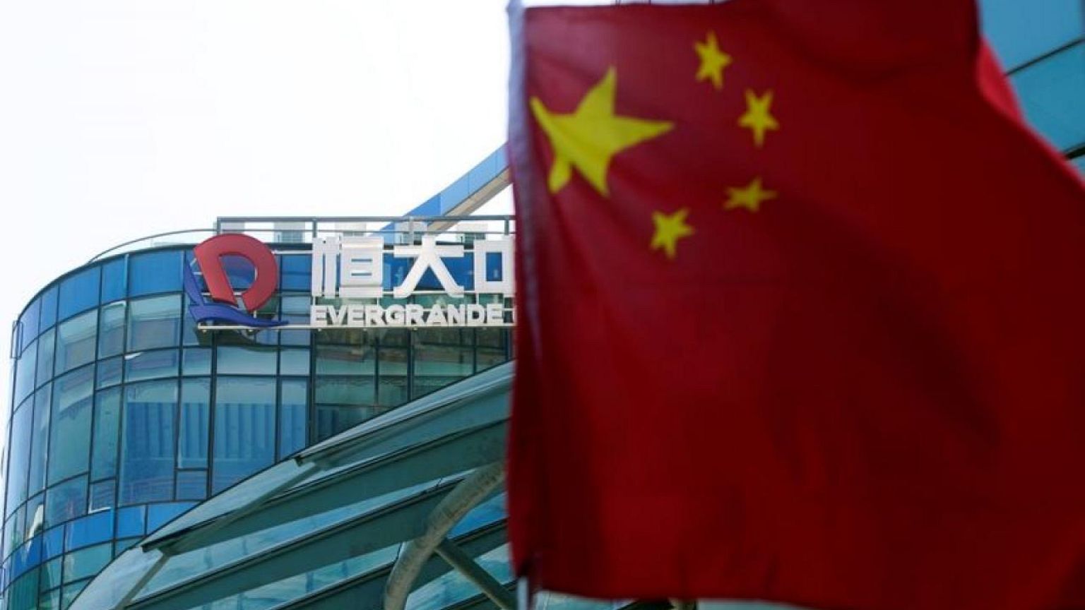 Explainer-How China Evergrande's debt troubles pose a systemic risk