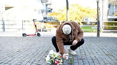 مقتل مغني راب سويدي بالرصاص يثير موجة غضب ضد عنف العصابات