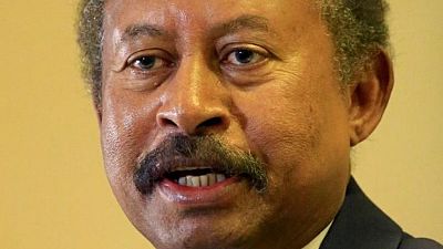 سكاي نيوز عربية نقلا عن مكتب رئيس الوزراء السوداني: وضع حمدوك تحت الإقامة الجبرية