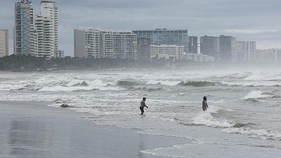 Hurricane Rick makes landfall on Mexico's Pacific coast