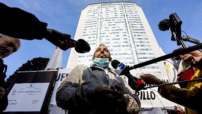 Piccirillo, protesta per i lavoratori e contro mappatura persone Piccirillo, protesta per i lavoratori e contro mappatura persone