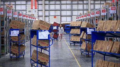 China targets online retail sales of $2.66 trln by 2025
