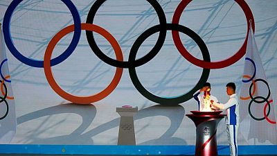 Olympics-Britain expects fully vaccinated team for Beijing