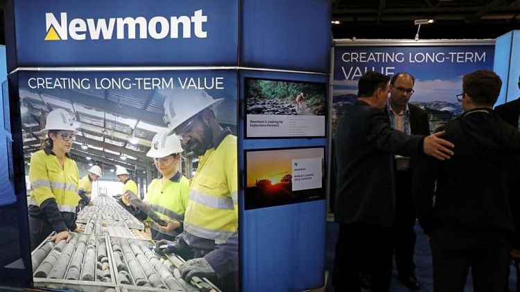 Newmont recorta pronóstico de producción de oro por COVID-19, operaciones afectadas