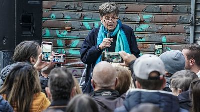 Convocata dall'Ordine slitta audizione, No Vax la applaudono Convocata dall'Ordine slitta audizione, No Vax la applaudono