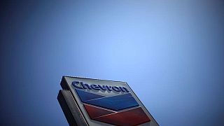 Chevron anota ganancia trimestral más alta en 8 años por alza precios del gas y del crudo