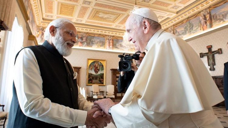 مودي يدعو البابا فرنسيس لزيارة الهند