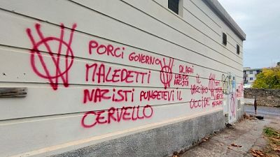 E su muri esterni ospedale Bordighera, Asl presenta denuncia E su muri esterni ospedale Bordighera, Asl presenta denuncia