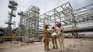 Irak no ve necesario aumentar producción petrolera más allá de planes de OPEP
