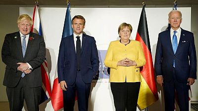 أمريكا وبريطانيا وألمانيا وفرنسا تحث إيران على العودة "بنية صادقة" للمحادثات