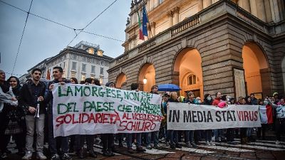 I manifestanti avanzano verso la Stazione Centrale I manifestanti avanzano verso la Stazione Centrale
