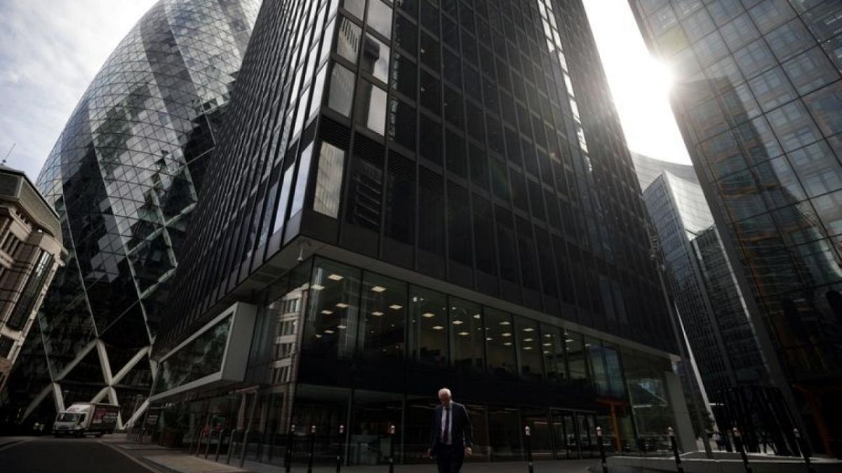Lloyds Results Are In Uk Economy Shows Unexpected Strength - ir8jsn6