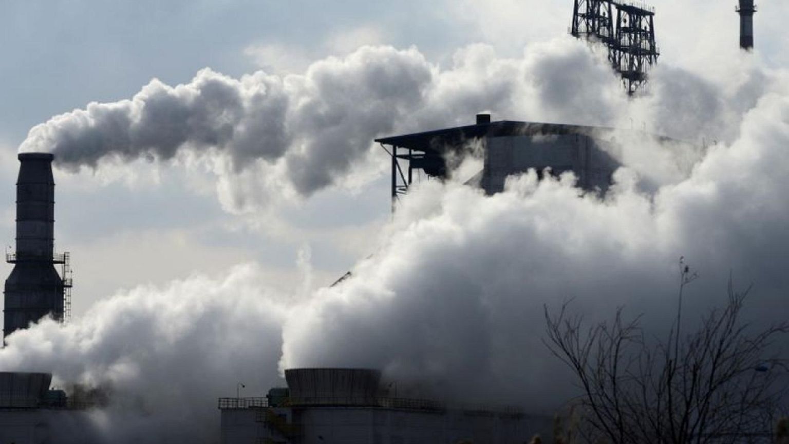Las grandes empresas estatales chinas luchan por ajustar la retórica climática a la realidad