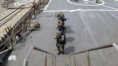 روسيا تجري تدريبات بحرية في البحر الأسود وعيونها على السفن الأمريكية