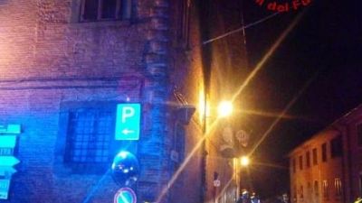 A causa del forte vento, interventi vigili del fuoco A causa del forte vento, interventi vigili del fuoco
