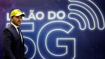 Brazil to reschedule auction for unsold 5G spectrum, minister says