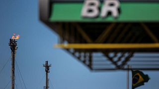 Presidente brasileño dice que la política de precios de Petrobras "desafortunadamente" es independiente
