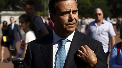 Credit Suisse Chairman Horta-Osorio says big investors back overhaul Credit Suisse Chairman Horta-Osorio says big investors back overhaul
