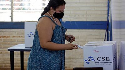 El nicaragüense Ortega obtiene una contundente victoria en unas polémicas elecciones El nicaragüense Ortega obtiene una contundente victoria en unas polémicas elecciones