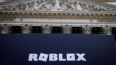 Roblox beats quarterly expectation for bookings