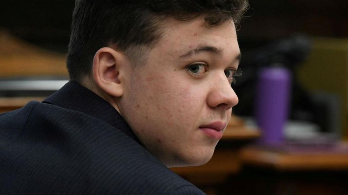 Analysis: To testify or not: U.S. teen Rittenhouse faces risky decision ...