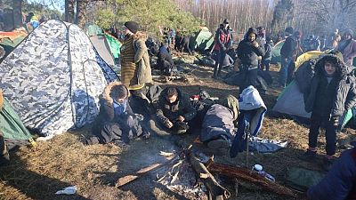 مفوضية اللاجئين قلقة إزاء المهاجرين على الحدود بين روسيا البيضاء وبولندا