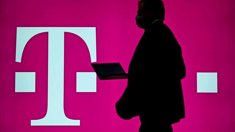 Deutsche Telekom 'open for industrial partners' for towers - CEO