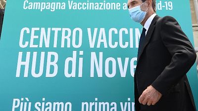 Vaccini, ieri 60 mila prenotazioni perla terza dose Vaccini, ieri 60 mila prenotazioni perla terza dose