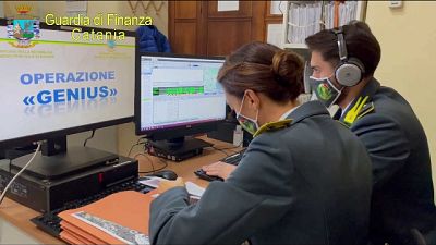 Gdf esegue ordinanza per sei, indagati imprenditori e funzionari