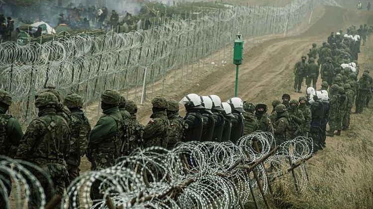 Ukraine says it sends officers to Polish border to share intel on migrant crisis