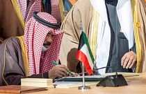 أمير الكويت يوكل بعض الاختصاصات الدستورية لولي العهد